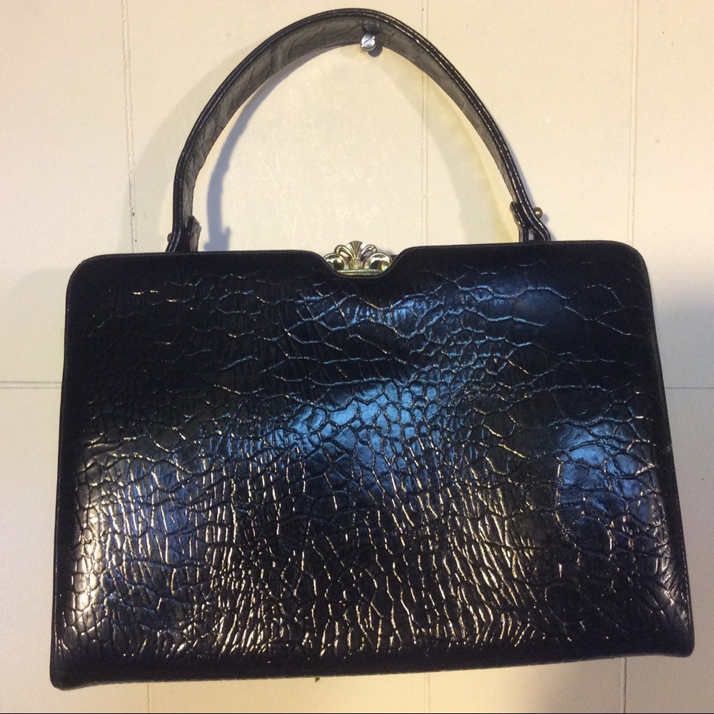 Creations By International Vintage Handbag